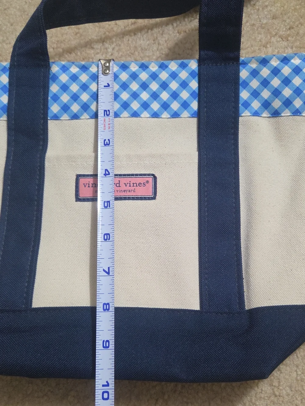 Vineyard Vines nwot about